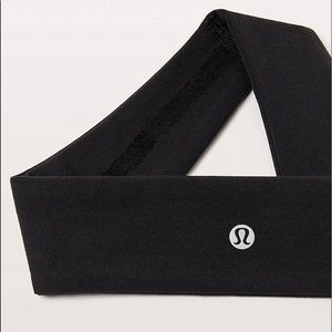 Black LuLuLemon HeadBand